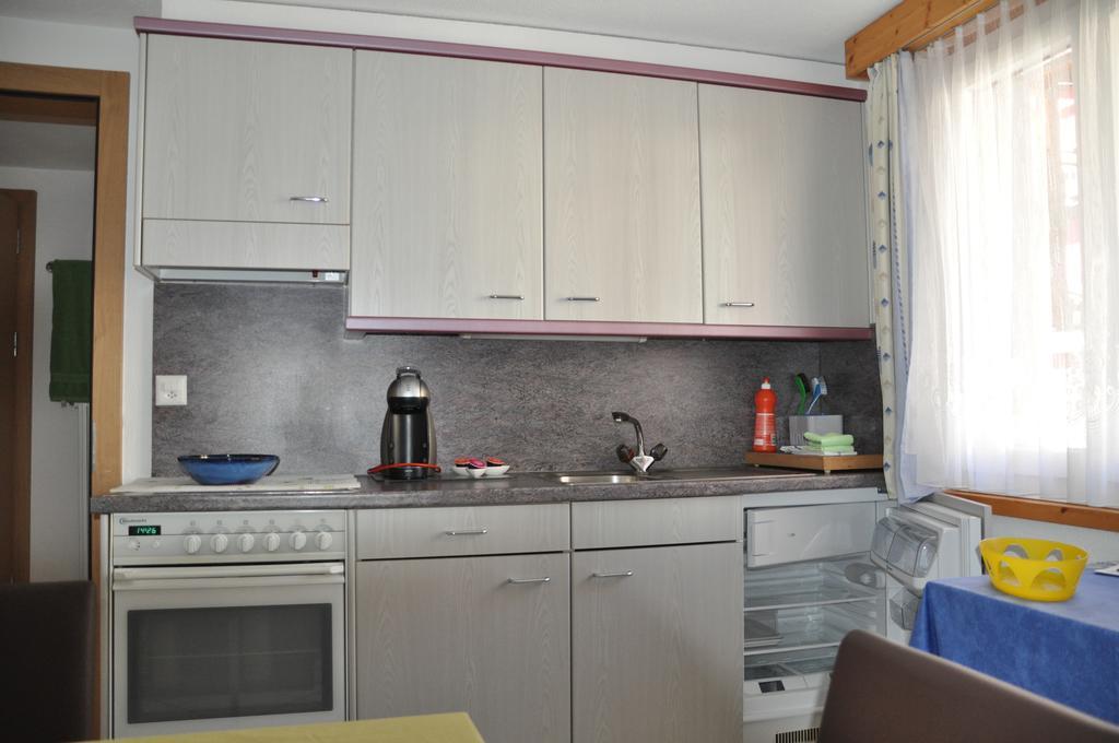 Apartmenthaus Holiday Saas-Fee Exterior photo