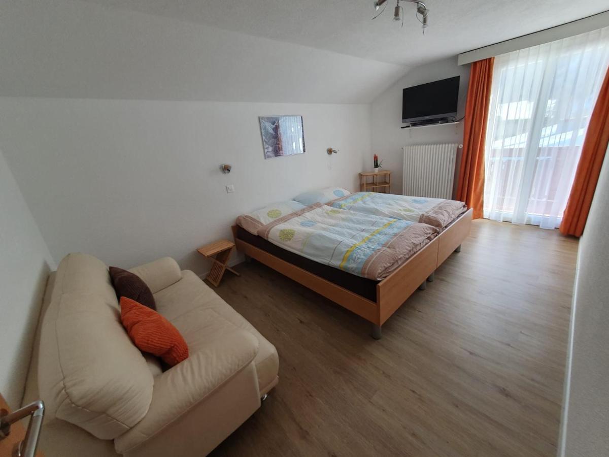 Apartmenthaus Holiday Saas-Fee Exterior photo